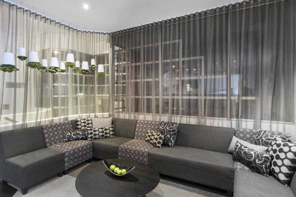 Mantra On The Park Aparthotel เมลเบิร์น ภายนอก รูปภาพ