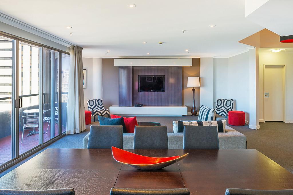 Mantra On The Park Aparthotel เมลเบิร์น ห้อง รูปภาพ