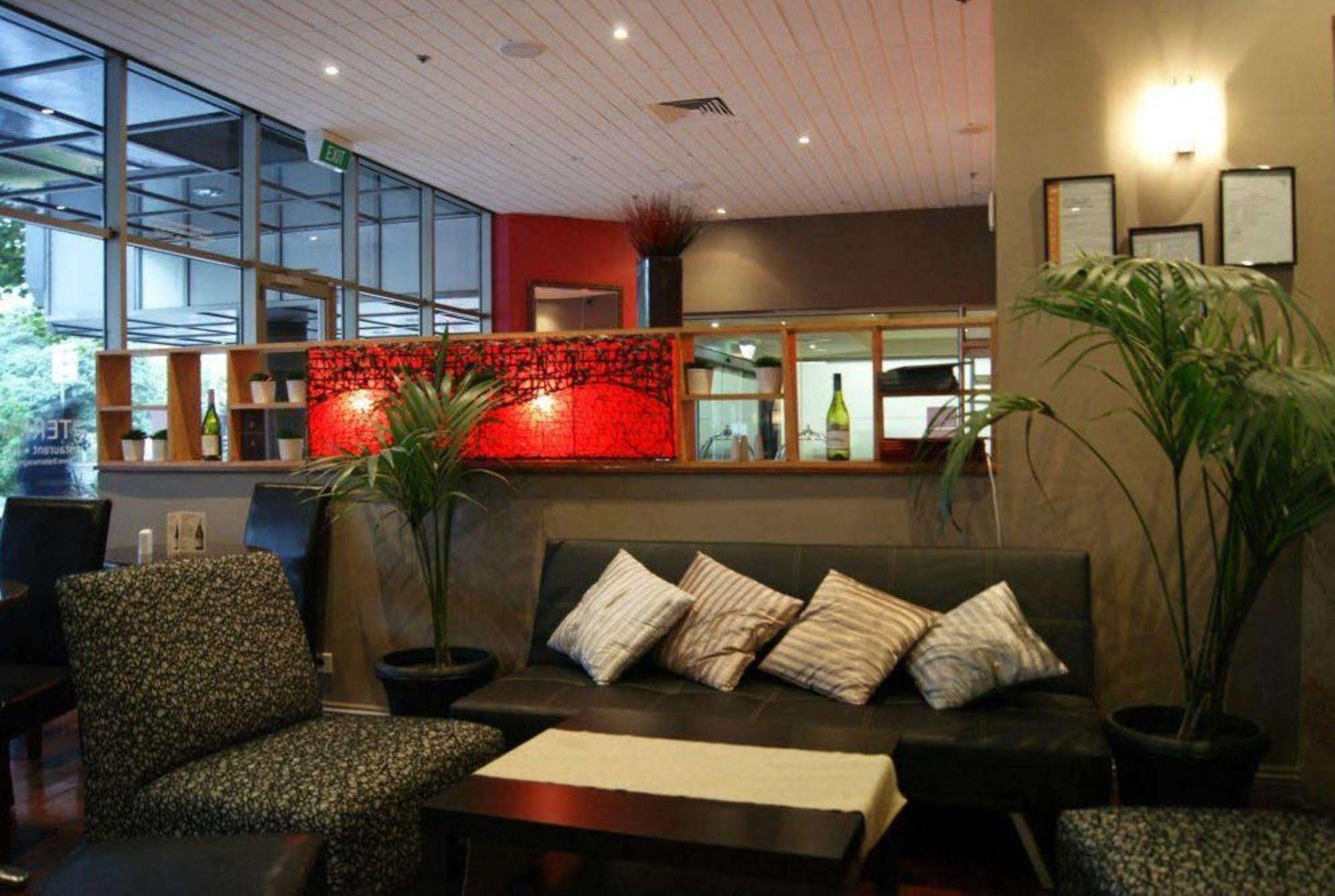 Mantra On The Park Aparthotel เมลเบิร์น ภายนอก รูปภาพ