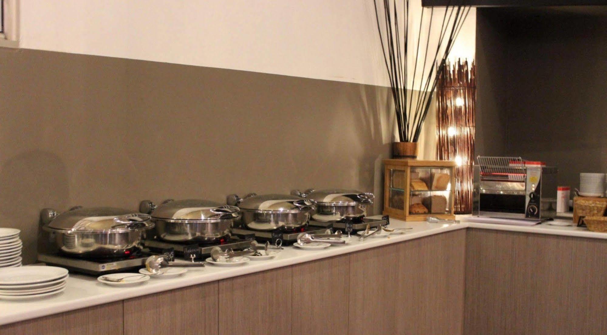 Mantra On The Park Aparthotel เมลเบิร์น ภายนอก รูปภาพ